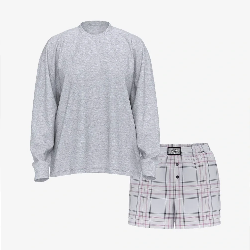 Victoria's Secret Flannel Tee-Jama Set Gray and Pink. NWT. - Picture 4 of 6